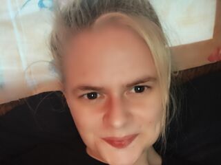 live sex pic HotMakayla