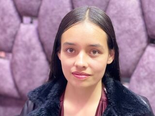 naughty chat room IssaMontenegro