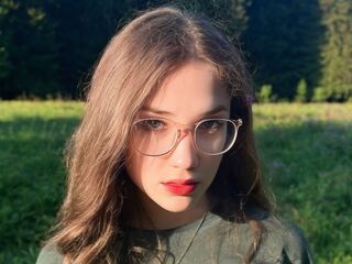 beautiful girl JaniseZeiger