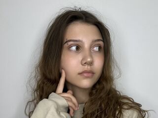 naked camgirl masturbating with dildo JayeSockey