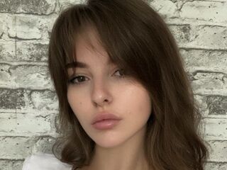cam girl spreading pussy JessikaLatus