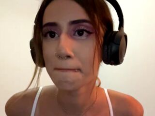hot strip tease cam JulySapphire