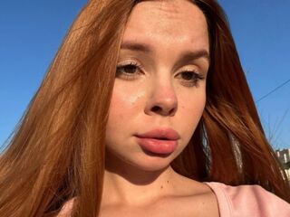 webcam bitch chatroom KarinaSavastru