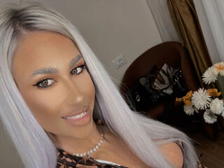 fingering webcam girl KarlaBart