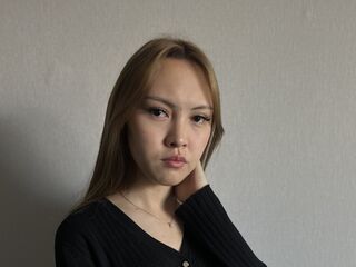 sexy webcam girl KatrinaMogle