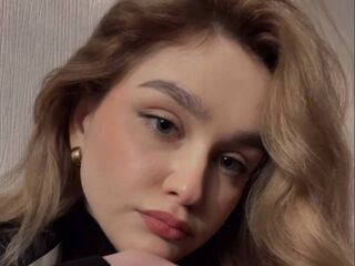 live sex webcam KileyRipple