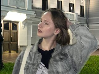 chat live webcam KrissyJn