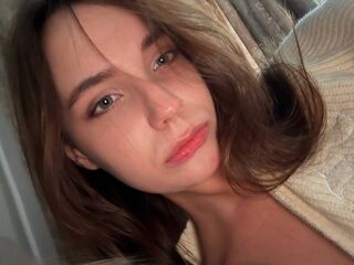 nude camgirl picture KyungInguardsen