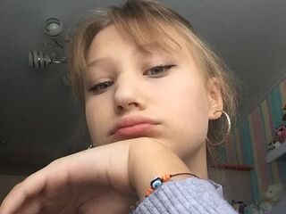 streaming live cam LakeeshaBrimmer