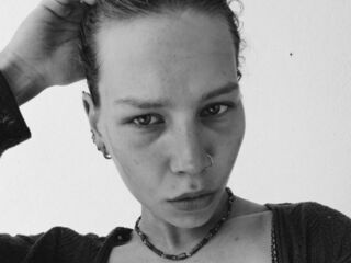 naked girl with live cam LeeanneYepes