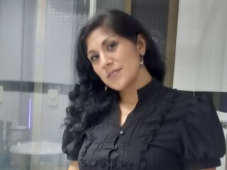 camgirl playing with sextoy LiaClarson