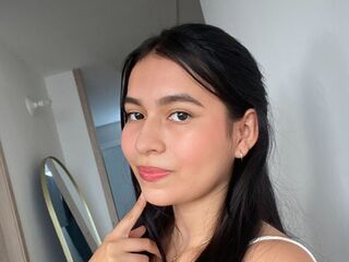 naked cam girl masturbating with vibrator LilaDreams