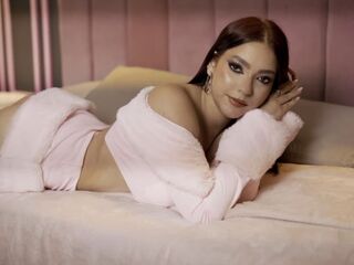 naked girl with webcam masturbating with dildo LilithFoxter