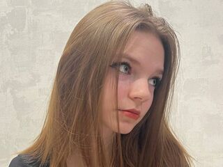 camgirl sex photo LindaMiller