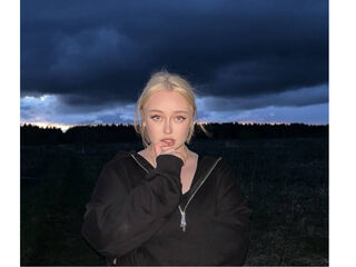 camgirl sex photo LitaBloom