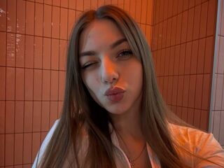 fingering webcam girl MagdalenFaist