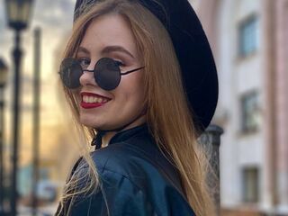 jasmin cam hooker video MaiaOshman