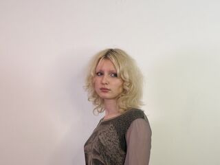 cam slut video chat MandyZillman