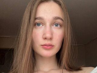 masturbating girl MarcelineLeja