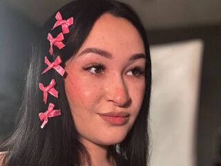 camslut topless MargitLaukitis