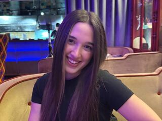 sexy cam girl MaryamKeets