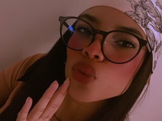 camgirl playing with dildo MeliSmitt