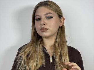 free videochat MercedesVaught