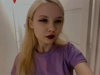 adult live web cam MerissaLacrue