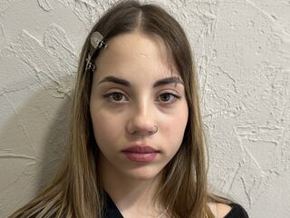 camslut spreading pussy MiaChoo