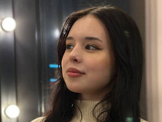 voyeur webcam MikiPellon