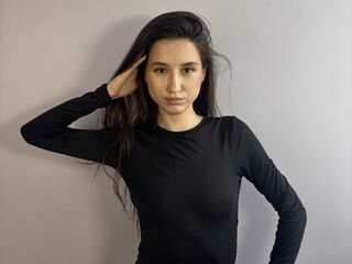 nude webcam girl picture MirelNaomi