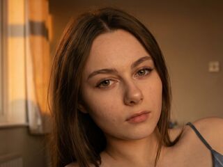 cam girl photo MireyaElowen
