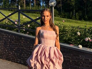 naked webcam girl MirianaFarris