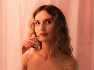 free video chat room MoonSeraphine