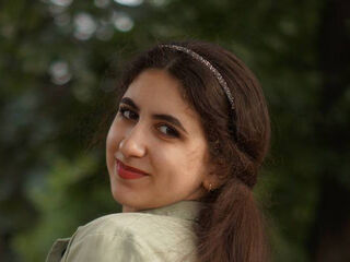 free web cam NicoletteLaroe