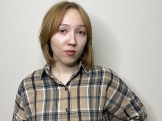 camwhore spreading pussy NidaSimerly