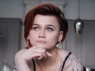 strip tease PeachAveline