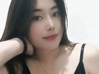 camwhore masturbating with vibrator Ravenliiy