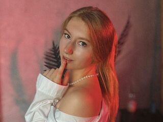 topless webcamgirl RebekcaMayson