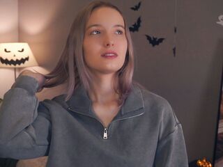 shaved pussy cam RessieKaua