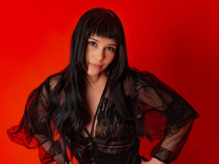 naked cam girl fingering pussy RivenAmelia