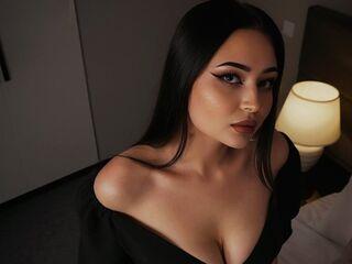 hot naked camgirl SashaBeks