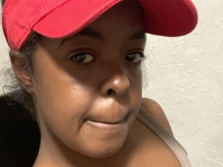 hot chat room SeaBaddieGoddess
