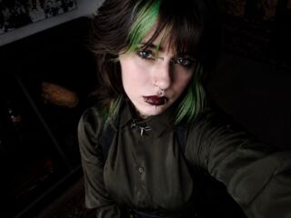 free webcam chatroom ShadowBelle