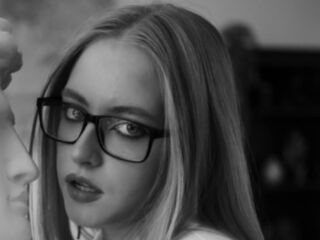 cam girl sex chat SheliaEdwards