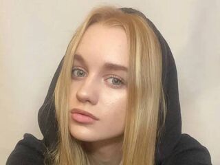 naked webcam girl SheridanSillavan