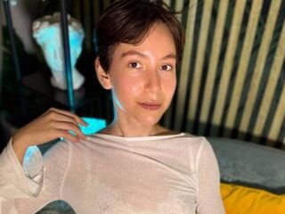 cam girl playing with vibrator SherlyHernandez