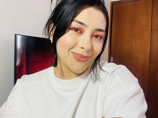 nude webcam SophieBella