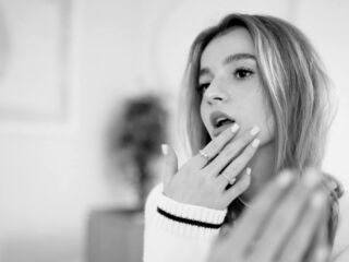 closeup webcam StaceeyBrown