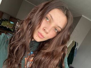 adult livecam SuzieMayers